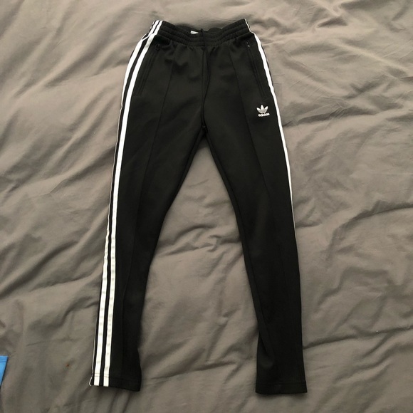 Black adidas superstar pants - Picture 1 of 3